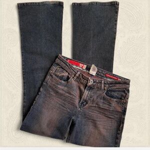 Vintage dark Wash Guess USA Jeans flare leg size 30 inches